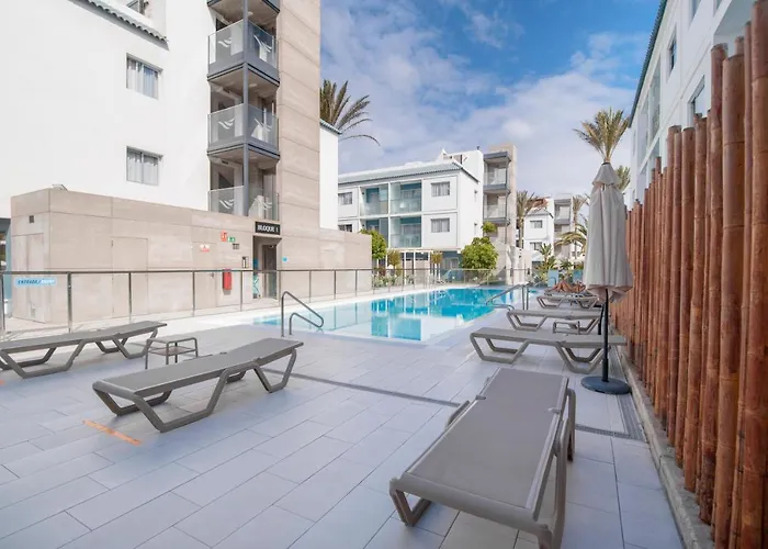 Homey In Viejo شقة كوراليهو